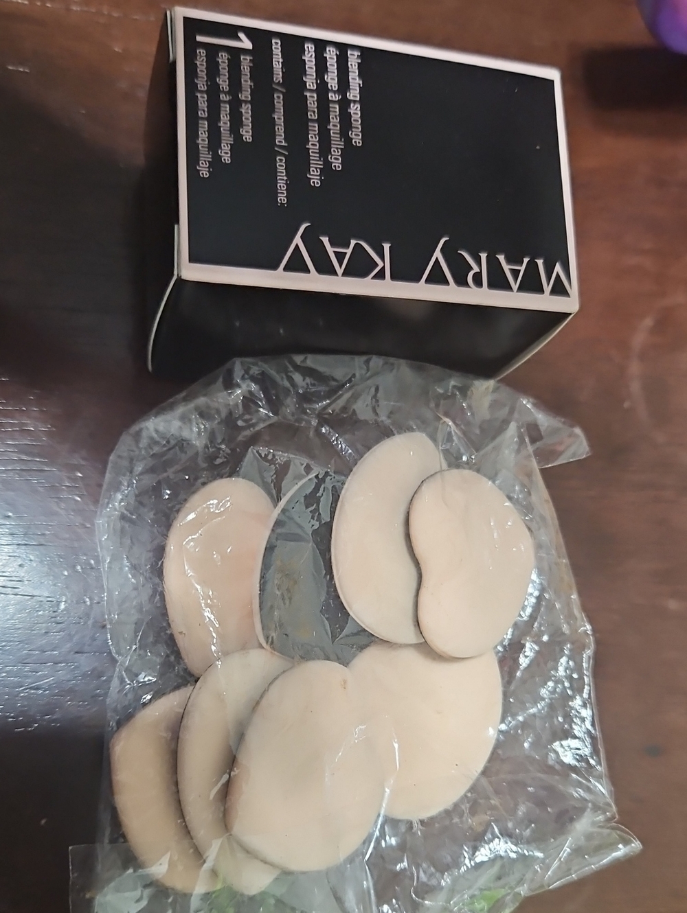 MARY KAY Cosmetic Sponges